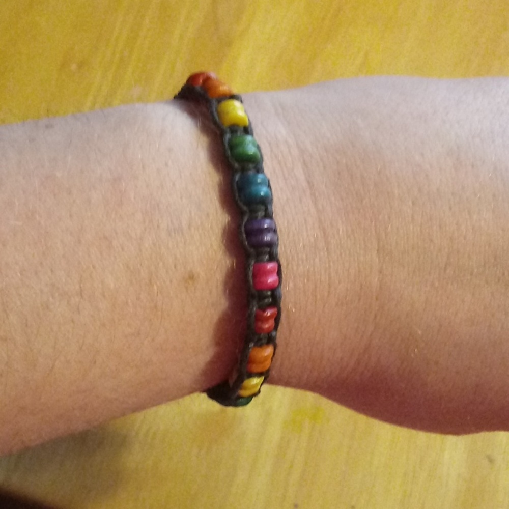 Adjustable bracelet - Picture 3 of 3